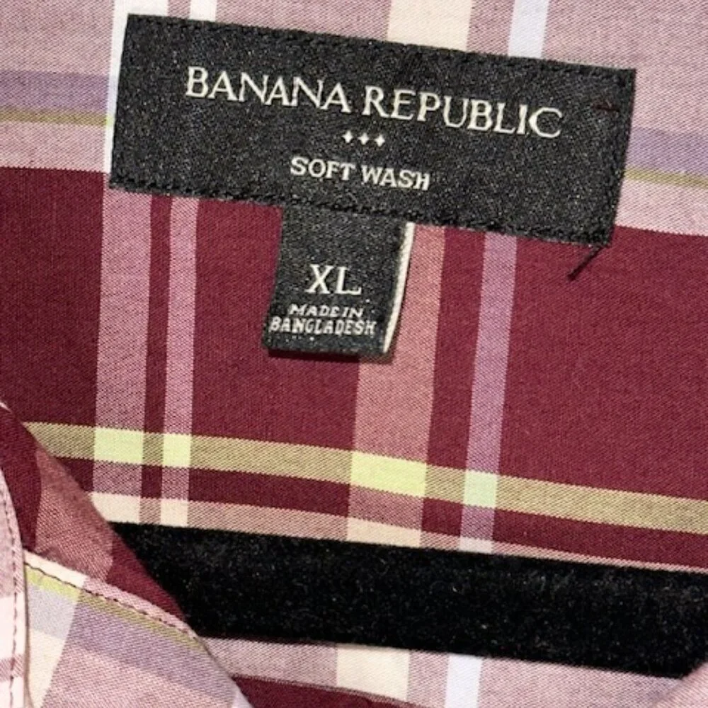 Banana Republic Men's Soft Wash Dress Shirt‎